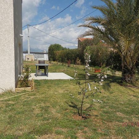 location vacances Linguizzetta Exterior foto